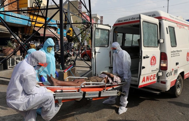 Sản phụ Ấn Độ và con nhỏ mất mạng vì bị 8 bệnh viện từ chối đỡ đẻ