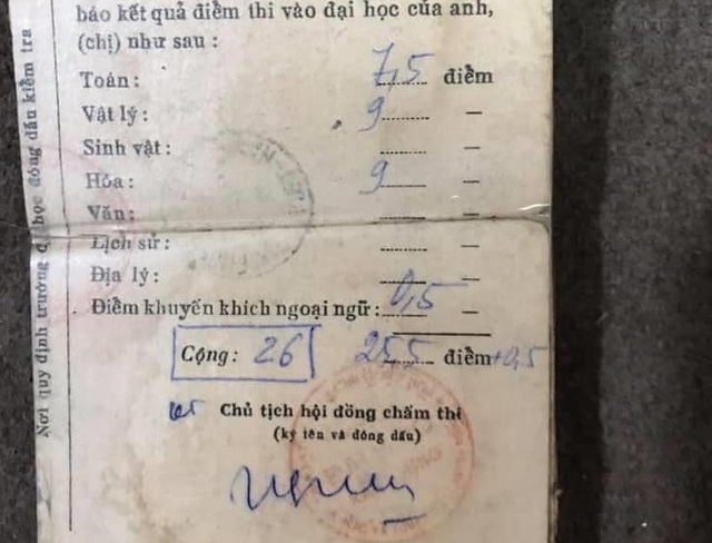 Hoa hậu Ngọc Hân tiết lộ bố từng đi thi Toán quốc tế, là Thủ khoa đại học - 4 Hoa hậu Ngọc Hân tiết lộ bố từng đi thi Toán quốc tế, là Thủ khoa đại học - 4
