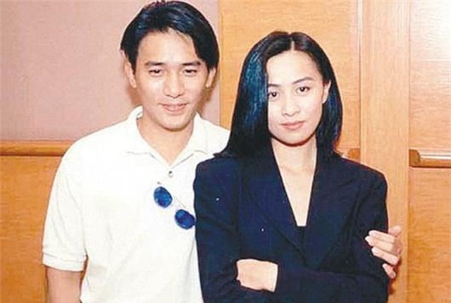 Cuộc hôn nhân kỳ lạ của Lưu Gia Linh và Lương Triều Vỹ - 1 Cuộc hôn nhân kỳ lạ của Lưu Gia Linh và Lương Triều Vỹ - 1