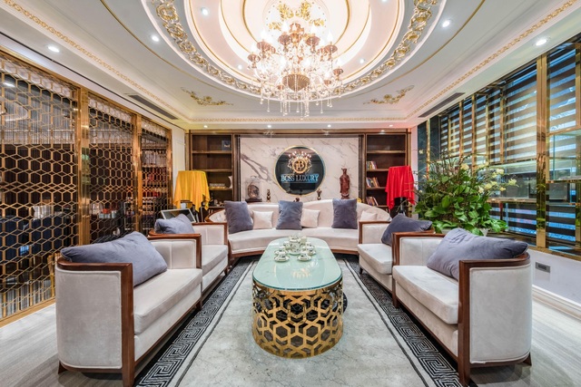 Vì sao khách hàng nên mua đồng hồ tại Boss Luxury - 1 Vì sao khách hàng nên mua đồng hồ tại Boss Luxury - 1