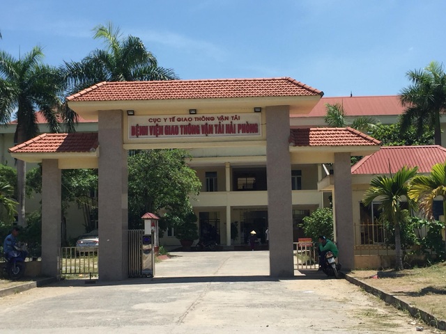 Vụ nghỉ làm vì chậm lương: Các y, bác sĩ đã đi làm trở lại - 2 Vụ nghỉ làm vì chậm lương: Các y, bác sĩ đã đi làm trở lại - 2
