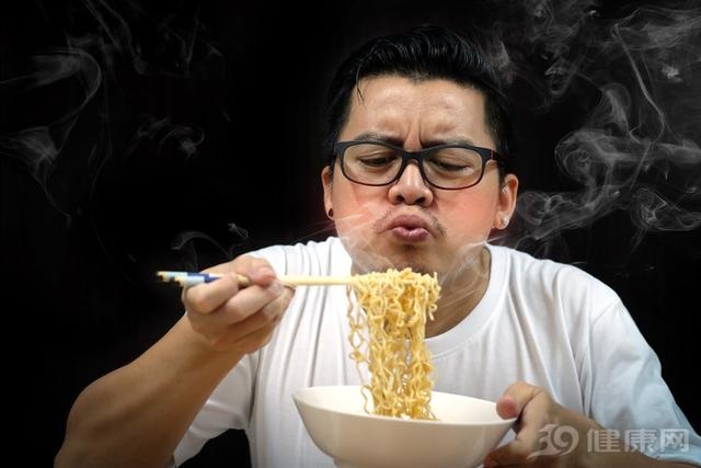 Duy trì thói quen này trên 10 năm, đừng ngạc nhiên nếu ung thư tìm đến - 5 Duy trì thói quen này trên 10 năm, đừng ngạc nhiên nếu ung thư tìm đến - 5