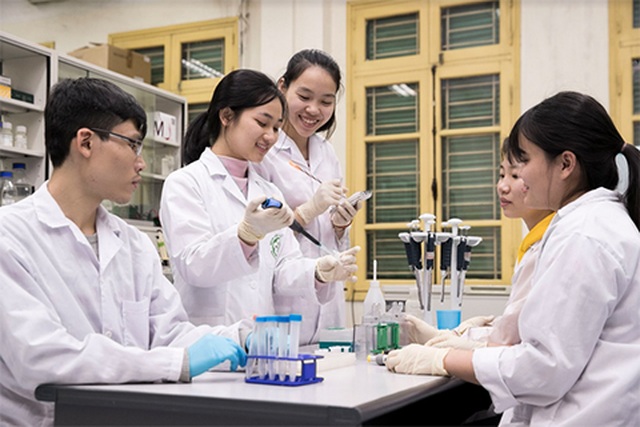 Hai đại học Việt Nam đầu tiên vào nhóm 101-150 đại học hàng đầu thế giới - 3 Hai đại học Việt Nam đầu tiên vào nhóm 101-150 đại học hàng đầu thế giới - 3