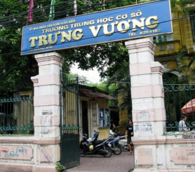 Hà Nội: Giả danh xe ôm công nghệ lừa đón học sinh trước cổng trường - 1