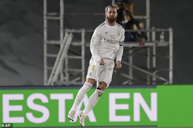 Ramos tỏa sáng, Real Madrid giành lại ngôi đầu bảng từ Barcelona - Ảnh minh hoạ 9