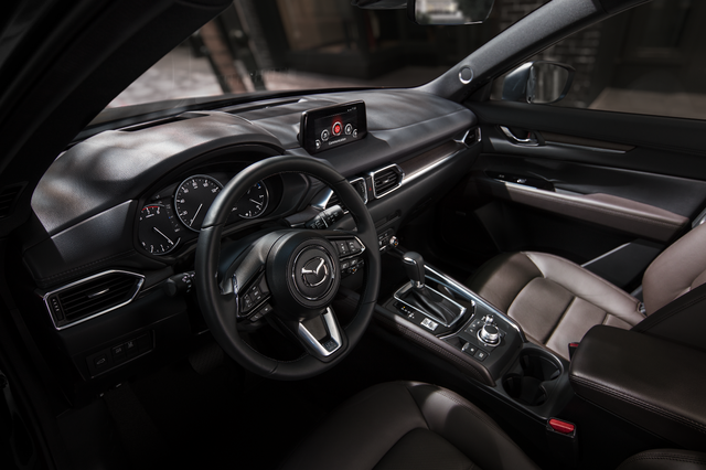 Mazda CX5 - Top 10 SUV tốt nhất 2020 ưu đãi đến 115 triệu đồng - 2 Mazda CX5 - Top 10 SUV tốt nhất 2020 ưu đãi đến 115 triệu đồng - 2