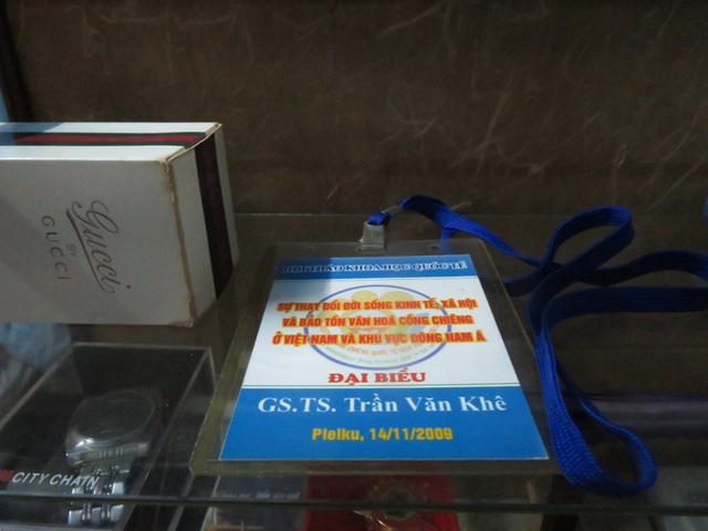 Con trai GS-TS Trần Văn Khê không thể về giỗ cha vì dịch Covid-19 - 7 Con trai GS-TS Trần Văn Khê không thể về giỗ cha vì dịch Covid-19 - 7