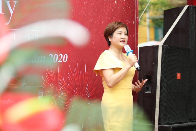Hoà Bình Group khai trương trung tâm tinh dầu thông đỏ Edally đầu tiên tại Việt Nam - 2 Hoà Bình Group khai trương trung tâm tinh dầu thông đỏ Edally đầu tiên tại Việt Nam - 2