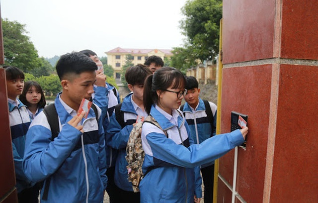 Lào Cai: Ban hành phương án xét tốt nghiệp THCS, tuyển sinh THCS và THPT - 1 Lào Cai: Ban hành phương án xét tốt nghiệp THCS, tuyển sinh THCS và THPT - 1