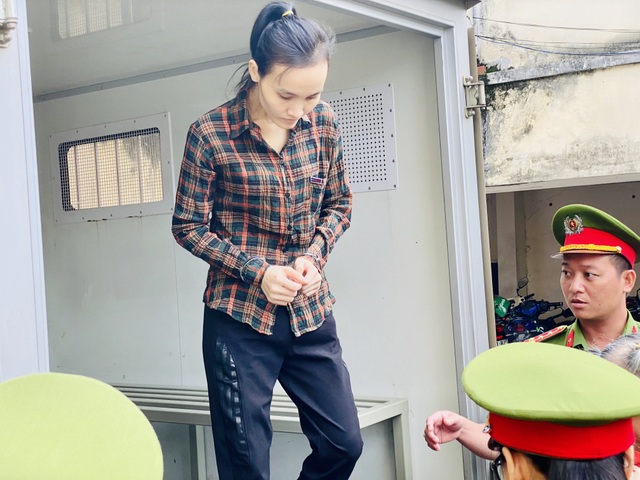 Bị cáo cầm đầu vụ sát hại, giấu 2 thi thể trong khối bê tông khai gì? - 7 Bị cáo cầm đầu vụ sát hại, giấu 2 thi thể trong khối bê tông khai gì? - 7
