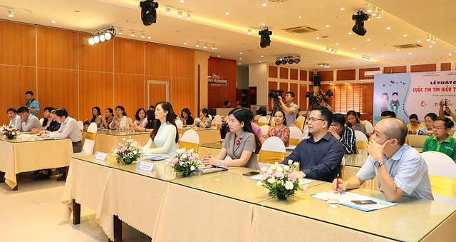 Phát động cuộc thi Tìm hiểu Tổng đài 111 - 2 Phát động cuộc thi Tìm hiểu Tổng đài 111 - 2