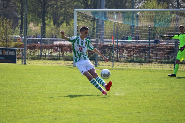 Văn Hậu sắp hết hợp đồng, Heerenveen chiêu mộ hậu vệ mới - 1 Văn Hậu sắp hết hợp đồng, Heerenveen chiêu mộ hậu vệ mới - 1