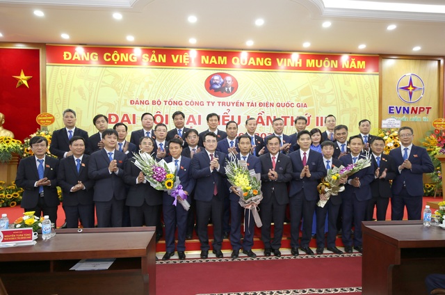 Đảng bộ EVNNPT tổ chức thành công Đại hội Đảng bộ lần thứ III, nhiệm kỳ 2020 - 2025 - 6 Đảng bộ EVNNPT tổ chức thành công Đại hội Đảng bộ lần thứ III, nhiệm kỳ 2020 - 2025 - 6