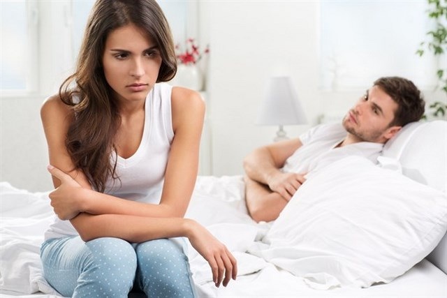 Dấu hiệu suy giảm nội tiết tố ở phụ nữ ngoài 30 - Làm sao để cải thiện? - 1 Dấu hiệu suy giảm nội tiết tố ở phụ nữ ngoài 30 - Làm sao để cải thiện? - 1