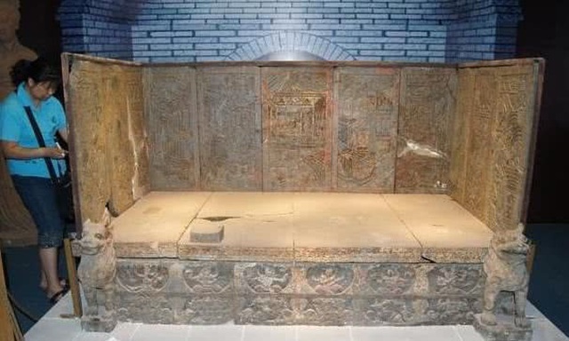 17 phiến đá kỳ lạ phải mất 30 năm mới giải mã, tiết lộ thú vị bất ngờ - 1 17 phiến đá kỳ lạ phải mất 30 năm mới giải mã, tiết lộ thú vị bất ngờ - 1