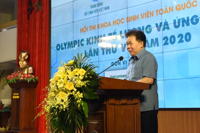Chung khảo Hội thi “Olympic Kinh tế lượng và Ứng dụng” lần thứ V - 1 Chung khảo Hội thi “Olympic Kinh tế lượng và Ứng dụng” lần thứ V - 1