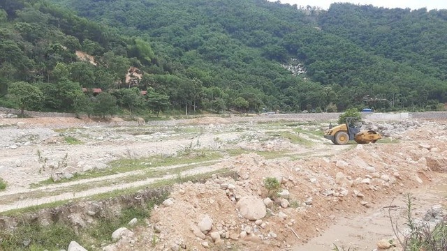 Hòa Bình kiểm tra dự án du lịch 670 tỷ đồng “treo” 12 năm - 7 Hòa Bình kiểm tra dự án du lịch 670 tỷ đồng “treo” 12 năm - 7