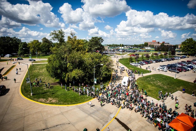 Tận hưởng môi trường thân thiện với chi phí phải chăng tại Đại học Northwest Missouri - 1 Tận hưởng môi trường thân thiện với chi phí phải chăng tại Đại học Northwest Missouri - 1