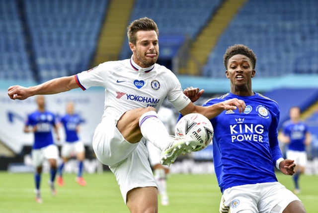 Leicester 0-1 Chelsea: Bàn thắng duy nhất của Barkley - 3