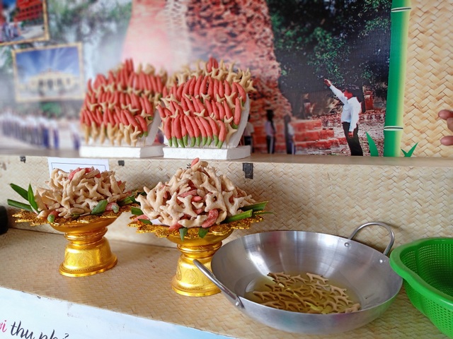Sôi nổi làm bánh, nấu ăn nhân ngày Gia đình Việt Nam 28/6 - 11 Sôi nổi làm bánh, nấu ăn nhân ngày Gia đình Việt Nam 28/6 - 11