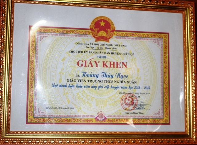 Cô gái lớp 6 viết tâm thư nghẹn ngào: Mong mọi người cứu lấy mẹ em” - 5 Cô gái lớp 6 viết tâm thư nghẹn ngào: Mong mọi người cứu lấy mẹ em” - 5