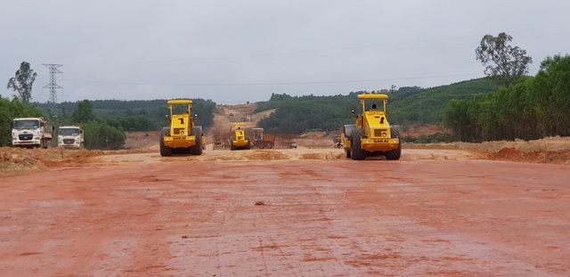 Giải phóng điểm nghẽn mặt bằng cao tốc Bắc - Nam tại Quảng Trị - 2 Giải phóng điểm nghẽn mặt bằng cao tốc Bắc - Nam tại Quảng Trị - 2