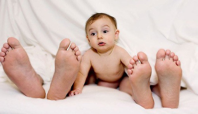 Bị con bắt gặp khi đang yêu, cách giải thích nhanh trí của người cha khiến con thỏa mãn, không bị tổn thương tâm lý - 1 Bị con bắt gặp khi đang yêu, cách giải thích nhanh trí của người cha khiến con thỏa mãn, không bị tổn thương tâm lý - 1
