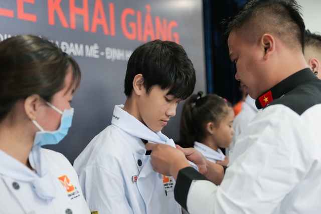 Nghề đầu bếp: Cam kết với ước mơ - 2 Nghề đầu bếp: Cam kết với ước mơ - 2