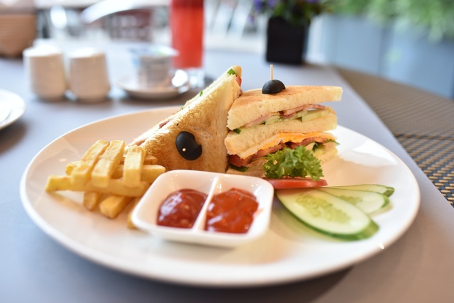 Breakfast Combo – Siêu chảnh - Siêu tiết kiệm cho ngày mới sáng tạo - 4 Breakfast Combo – Siêu chảnh - Siêu tiết kiệm cho ngày mới sáng tạo - 4