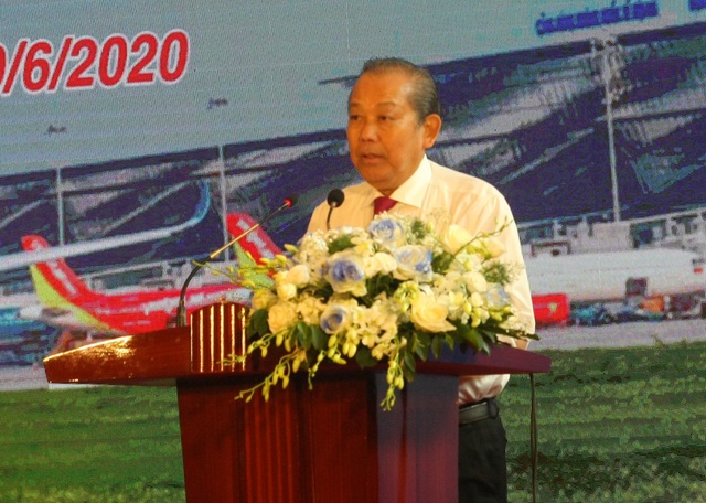 Phó Thủ tướng phát lệnh “giải cứu” đường băng 2 sân bay lớn nhất Việt Nam - 2 Phó Thủ tướng phát lệnh “giải cứu” đường băng 2 sân bay lớn nhất Việt Nam - 2
