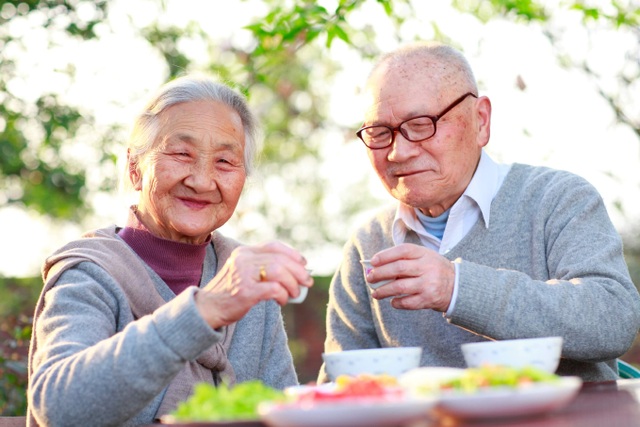 Là nước đội sổ” về tập thể dục, vì sao người Nhật vẫn sống lâu, sống khỏe? - 1 Là nước đội sổ” về tập thể dục, vì sao người Nhật vẫn sống lâu, sống khỏe? - 1