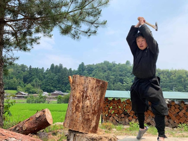 Trường đại học Nhật Bản đầu tiên trao bằng thạc sĩ... ninja - 1 Trường đại học Nhật Bản đầu tiên trao bằng thạc sĩ... ninja - 1
