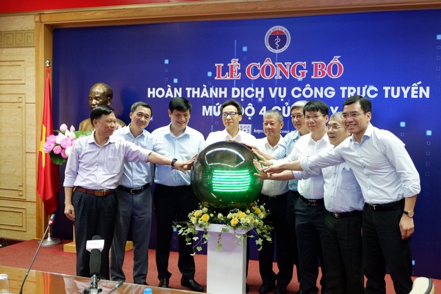 Bộ Y tế hoàn thành nhiệm vụ Dịch vụ công trực tuyến vượt kế hoạch 5 năm - 4 Bộ Y tế hoàn thành nhiệm vụ Dịch vụ công trực tuyến vượt kế hoạch 5 năm - 4