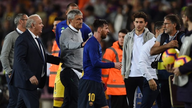 Khiến Messi phật ý, HLV Barcelona sắp bị “trảm”? - 1 Khiến Messi phật ý, HLV Barcelona sắp bị “trảm”? - 1