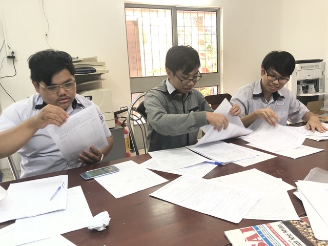 TPHCM: Không ít thí sinh đăng ký 19-20 nguyện vọng xét tuyển Đại học - 1