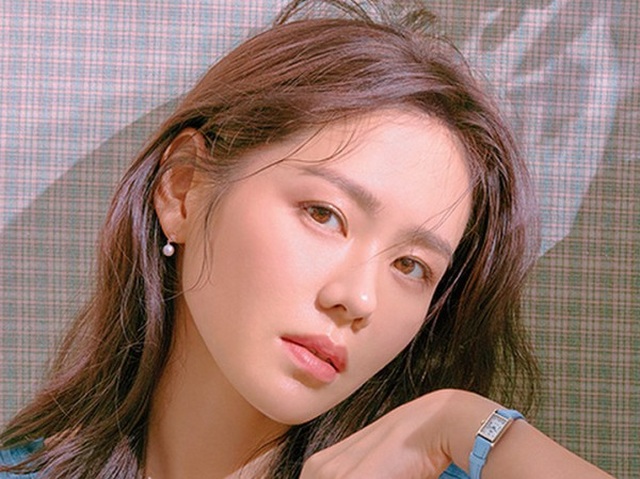 Khoảnh khắc quyến rũ của mỹ nhân mặt mộc” Son Ye Jin - 17 Khoảnh khắc quyến rũ của mỹ nhân mặt mộc” Son Ye Jin - 17