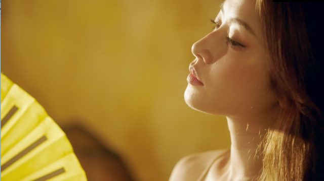 Chi Pu tung teaser “nóng gây sốt cộng đồng mạng - 1 Chi Pu tung teaser “nóng gây sốt cộng đồng mạng - 1