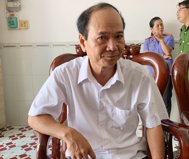 Cựu Chủ tịch TP Trà Vinh bị cáo buộc cầm đầu vụ thất thoát hơn 70 tỷ - 3 Cựu Chủ tịch TP Trà Vinh bị cáo buộc cầm đầu vụ thất thoát hơn 70 tỷ - 3