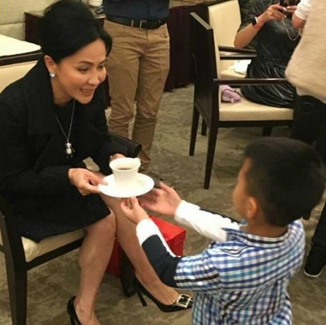 Nỗi tiếc nuối của mỹ nhân 54 tuổi - Lưu Gia Linh - 4 Nỗi tiếc nuối của mỹ nhân 54 tuổi - Lưu Gia Linh - 4