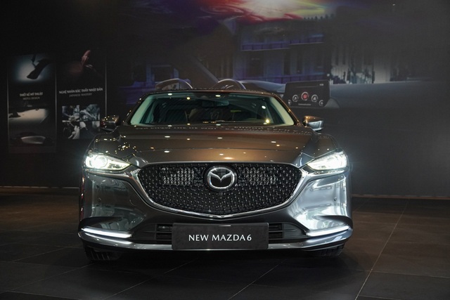 Tất tần tật về New Mazda6 2020 vừa ra mắt
