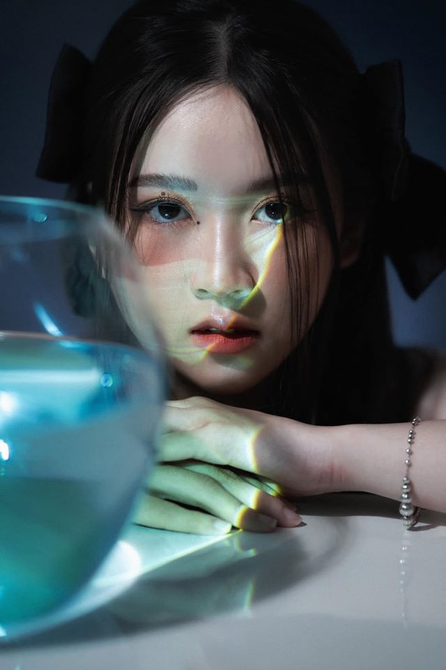 Bạn trẻ Việt rộ trào lưu làm tóc, trang điểm giống ca sỹ nhóm Blackpink - 4 Bạn trẻ Việt rộ trào lưu làm tóc, trang điểm giống ca sỹ nhóm Blackpink - 4