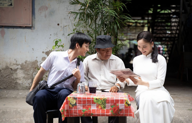 Acecook Việt Nam tung MV tình bạn đầy cảm xúc với “đạo diễn tỷ view” - 1 Acecook Việt Nam tung MV tình bạn đầy cảm xúc với “đạo diễn tỷ view” - 1