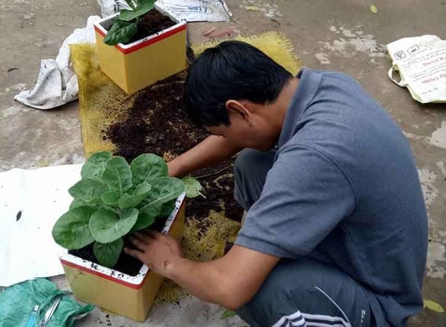 Tình yêu người chồng Vĩnh Long dành cho vợ 3 lần nhận ‘án tử’ ung thư - 2 Tình yêu người chồng Vĩnh Long dành cho vợ 3 lần nhận ‘án tử’ ung thư - 2
