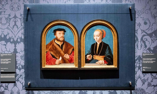 Sau 125 năm, chân dung của cặp vợ chồng quý tộc được đoàn tụ