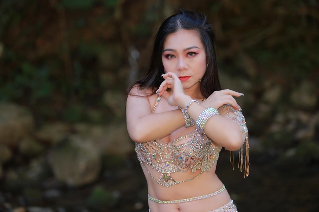 Sân chơi dành cho bạn trẻ đam mê bellydance chuẩn bị khởi tranh - 2 Sân chơi dành cho bạn trẻ đam mê bellydance chuẩn bị khởi tranh - 2