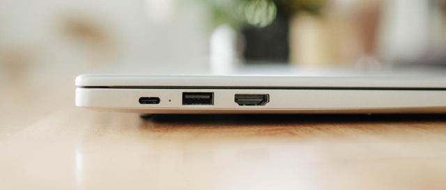 Trên tay Huawei MateBook D 15 - laptop đẹp và mạnh mẽ, giá 15,99 triệu đồng - Ảnh minh hoạ 11