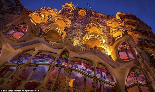 Bộ ảnh tuyệt đẹp về thành phố Barcelona lãng mạn và huyền ảo - 7 Bộ ảnh tuyệt đẹp về thành phố Barcelona lãng mạn và huyền ảo - 7