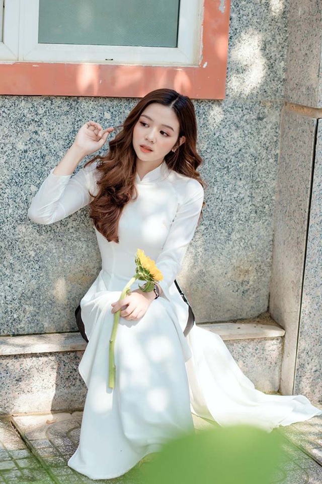 nhan-sac-trong-veo-nhu-nang-mai-cua-nhung-nu-sinh-nganh-y-duocdocx-1593856433282.jpeg