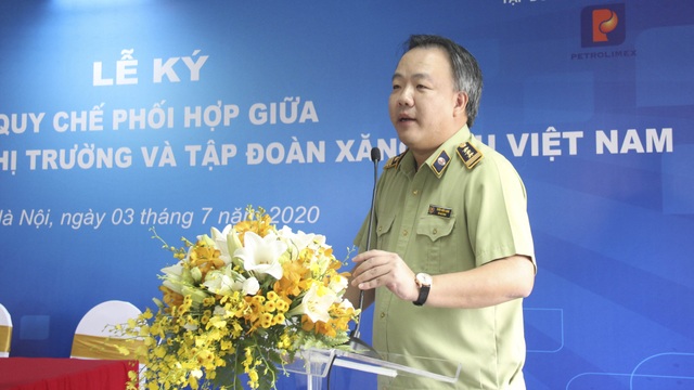 Phát hiện nhiều vụ găm xăng chờ tăng giá, gian lận thương mại - 1 Phát hiện nhiều vụ găm xăng chờ tăng giá, gian lận thương mại - 1