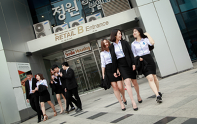 Trường Doanh nhân CEO: Cơ hội nhập học trước kỳ thi tốt nghiệp THPT - 4 Trường Doanh nhân CEO: Cơ hội nhập học trước kỳ thi tốt nghiệp THPT - 4